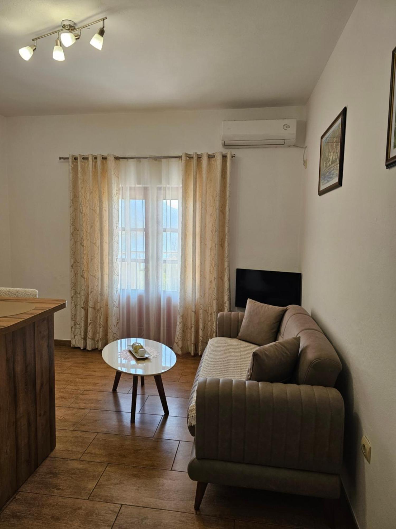 Apartments Nadja Kotor Dış mekan fotoğraf