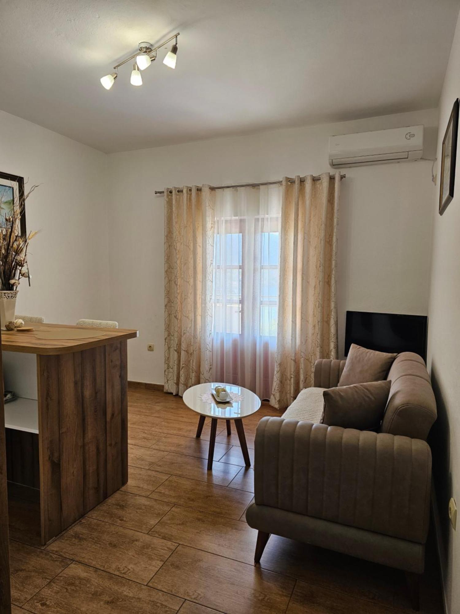 Apartments Nadja Kotor Dış mekan fotoğraf